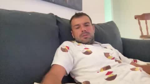 Mercedes190d online show from March 29, 2026, 11:54 am