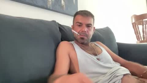 Snapshot of mercedes190d chatting on June 25, 2026, 1:15 pm Mercedes190d online show from June 25, 2026, 1:15 pm