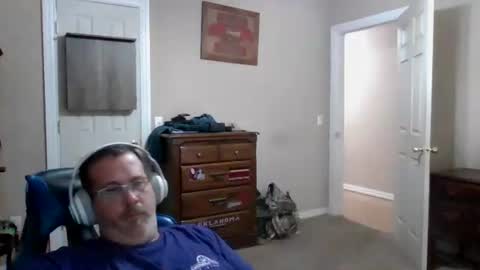 Snapshot of mercer1977 chatting on October 27, 2025, 9:52 pm mercer1977 online show from October 27, 2025, 9:52 pm