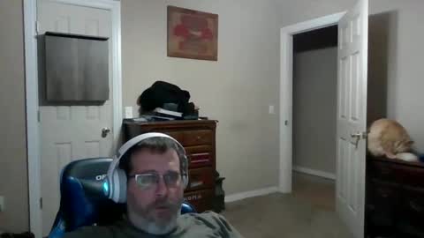 mercer1977 online show from May 10, 2026, 3:33 am