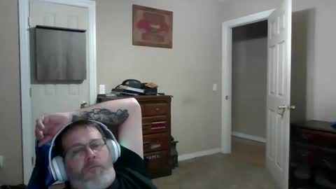 mercer1977 online show from May 11, 2026, 4:37 pm