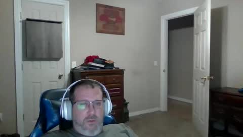 mercer1977 online show from May 17, 2026, 8:45 am