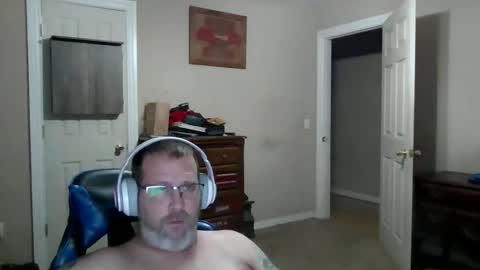 mercer1977 online show from May 24, 2026, 6:29 am