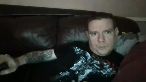 Snapshot of mercher627021 chatting on January 3, 2025, 11:23 pm ezio online show from January 3, 2025, 11:23 pm