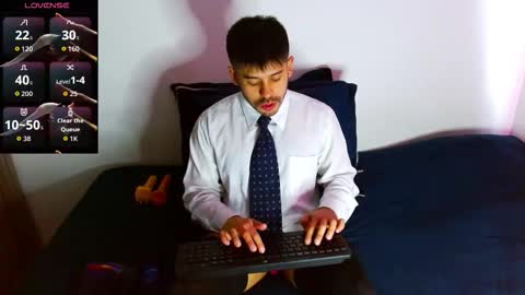 Mercury  independet model online show from September 24, 2025, 11:35 am