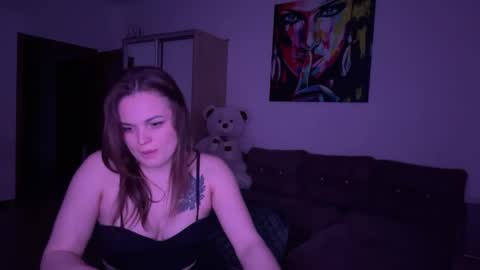 Snapshot of mercy_patterson chatting on May 7, 2026, 10:37 pm Mary online show from May 7, 2026, 10:37 pm