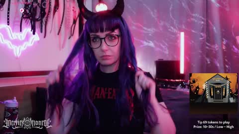 merrick monroe  online show from October 29, 2025, 9:38 pm