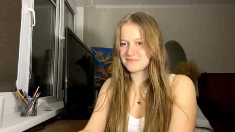 merrileebussey online show from October 31, 2025, 4:52 pm