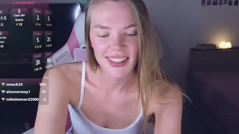 Snapshot of merry_dancers_ chatting on December 27, 2024, 5:37 pm Susan online show from December 27, 2024, 5:37 pm