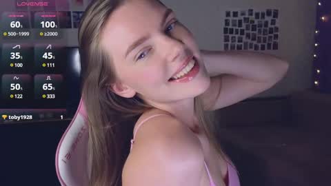 Snapshot of merry_dancers_ chatting on January 5, 2025, 7:17 pm Susan online show from January 5, 2025, 7:17 pm