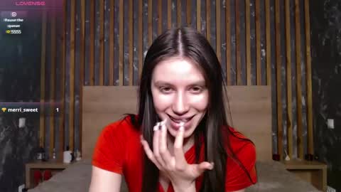 Snapshot of merry_sweets chatting on January 14, 2025, 10:55 pm Emilia online show from January 14, 2025, 10:55 pm