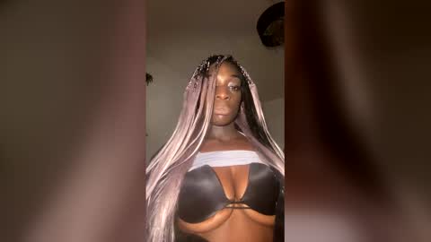 Alexismerton online show from May 26, 2026, 6:37 pm