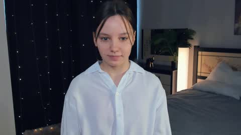 Snapshot of meryldell chatting on March 2, 2025, 8:05 am Lollita online show from March 2, 2025, 8:05 am