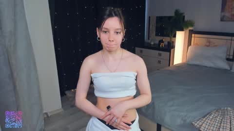 Snapshot of meryldell chatting on March 4, 2025, 1:17 pm Lollita online show from March 4, 2025, 1:17 pm