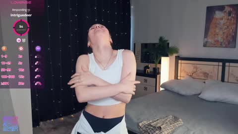 Snapshot of meryldell chatting on March 6, 2025, 1:14 pm Lollita online show from March 6, 2025, 1:14 pm