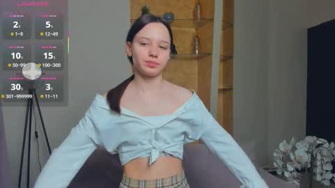 Snapshot of meryldell chatting on October 24, 2025, 10:33 am Lollita online show from October 24, 2025, 10:33 am