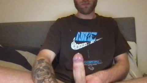 messageme11 online show from January 8, 2025, 5:48 pm