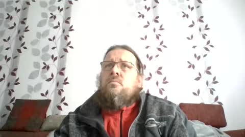 Snapshot of metallbuddy chatting on January 4, 2025, 11:43 am ask me online show from January 4, 2025, 11:43 am