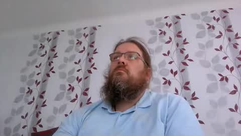 Snapshot of metallbuddy chatting on October 2, 2025, 7:37 am ask me online show from October 2, 2025, 7:37 am