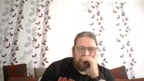 Snapshot of metallbuddy chatting on November 2, 2025, 11:34 am ask me online show from November 2, 2025, 11:34 am