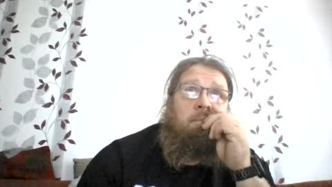 Snapshot of metallbuddy chatting on July 12, 2026, 11:01 am ask me online show from July 12, 2026, 11:01 am