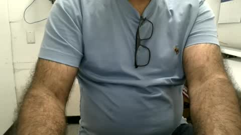 Snapshot of metter26 chatting on June 25, 2026, 11:04 am atx guy online show from June 25, 2026, 11:04 am