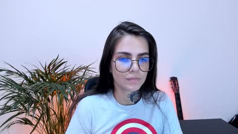 Meurif online show from February 8, 2025, 5:18 pm