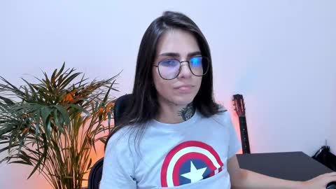 Meurif online show from February 9, 2025, 9:39 pm