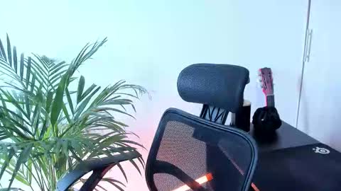 Meurif online show from October 29, 2025, 3:14 pm