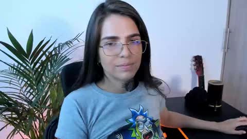 Meurif online show from December 16, 2025, 5:40 pm