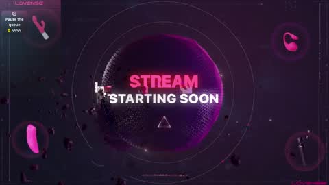 mewmewluna online show from May 13, 2026, 2:42 am