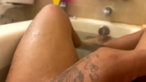 Snapshot of mexbando chatting on January 13, 2025, 4:19 pm CUMSHOW online show from January 13, 2025, 4:19 pm