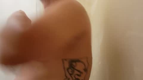 mexidaddycan online show from January 4, 2025, 8:06 am