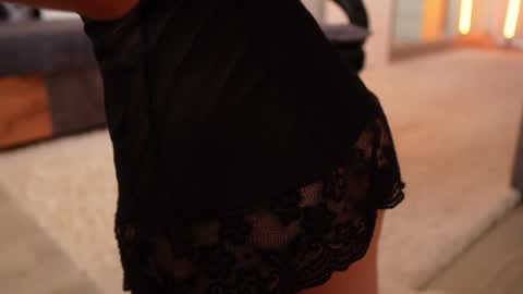 meza sofia online show from December 23, 2025, 2:53 am