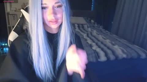 vollmond online show from September 23, 2025, 12:02 am