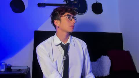 MATHIAS online show from April 13, 2026, 4:18 am