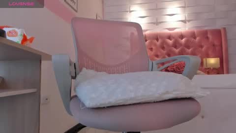 melissa online show from February 28, 2025, 7:37 am