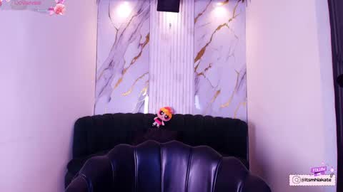 Snapshot of mhia_kate chatting on May 8, 2026, 12:32 pm Mhia Kate online show from May 8, 2026, 12:32 pm
