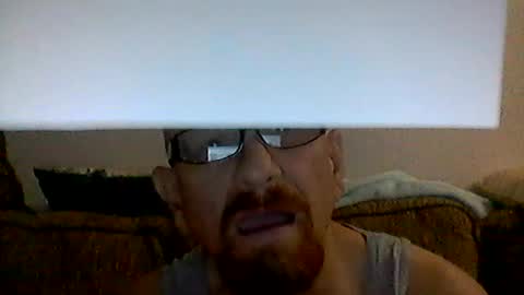 mhitch924 online show from June 18, 2026, 1:28 am
