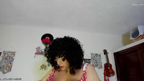 Violeta  Vi  online show from June 25, 2026, 5:23 am