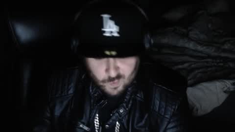 Snapshot of mi_vida21 chatting on September 24, 2025, 9:18 pm just ask online show from September 24, 2025, 9:18 pm