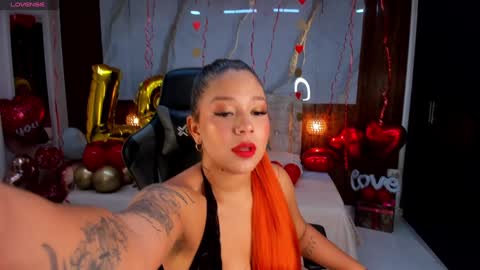 Snapshot of mia_18v chatting on January 31, 2025, 8:01 pm Violett online show from January 31, 2025, 8:01 pm