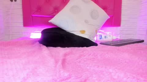 Mia Blonde online show from March 7, 2025, 10:54 pm