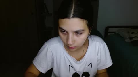 Mia online show from February 24, 2026, 4:10 am