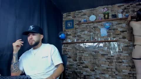 Mia and vincentt model indepent online show from October 18, 2025, 6:37 am