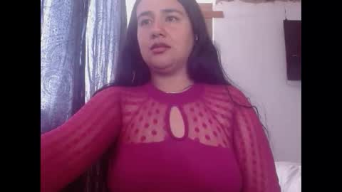 Snapshot of mia_beautiful1 chatting on April 23, 2026, 6:54 pm mia_beautiful1 online show from April 23, 2026, 6:54 pm