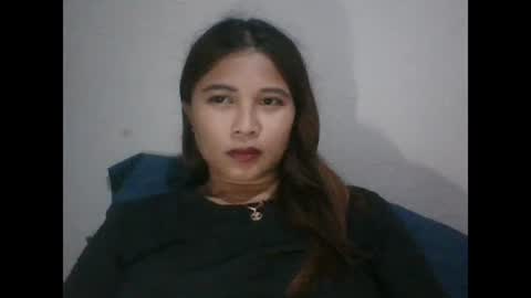 Snapshot of mia_bella04 chatting on January 8, 2025, 4:02 am mia_bella04 online show from January 8, 2025, 4:02 am