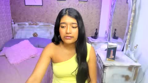 Snapshot of mia_clk chatting on February 26, 2026, 1:43 pm Mia online show from February 26, 2026, 1:43 pm