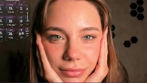 Snapshot of mia_com chatting on September 9, 2025, 2:16 pm Mia next stream Thursday 1400 UTC1 Friday 1400 UTC1 online show from September 9, 2025, 2:16 pm