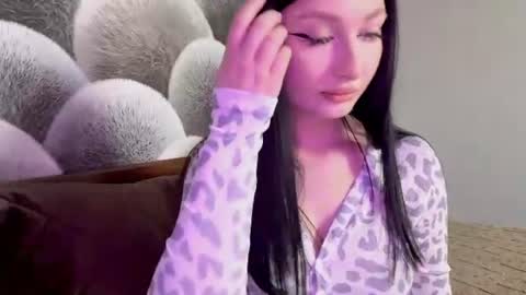Snapshot of mia_cutie1 chatting on July 10, 2026, 4:28 am Mia online show from July 10, 2026, 4:28 am